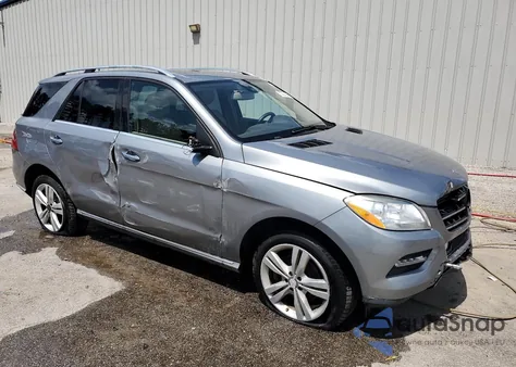 2015 Mercedes-Benz Ml 350 z USA, uszkodzony, nr VIN 4JGDA5JBXFA530700